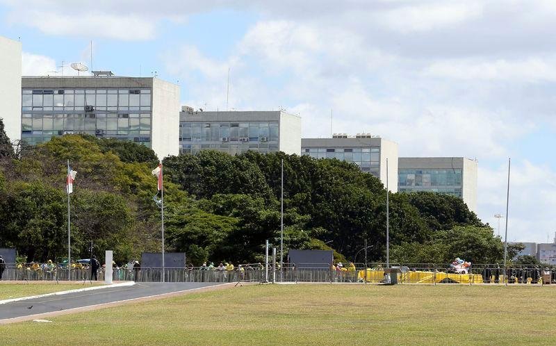 Economia prevista pelo governo com cortes &eacute; de R$ 230 milh&otilde;es por ano