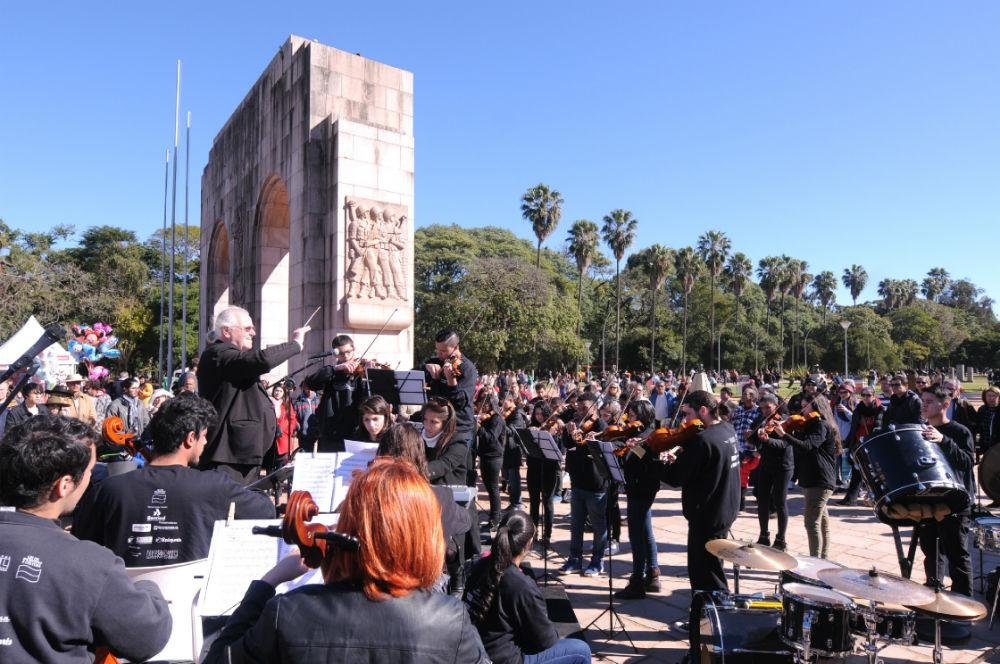 MP e TRT realizaram a&ccedil;&otilde;es na Monumento ao Expedicion&aacute;rio, na Reden&ccedil;&atilde;o