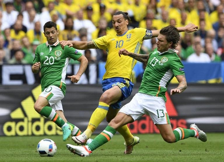 Su&eacute;cia e Irlanda empatam em 1 a 1 em Paris na estreia na Euro 2016