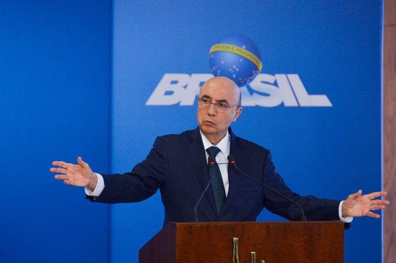 Henrique Meirelles iniciou discurso falando sobre proposta que visa criar um limite para crescimento de despesas p&uacute;blicas federais