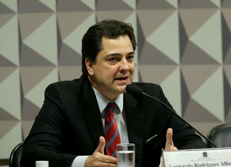 Comiss&atilde;o do Impeachment ouve Leonardo Albernaz, do TCU