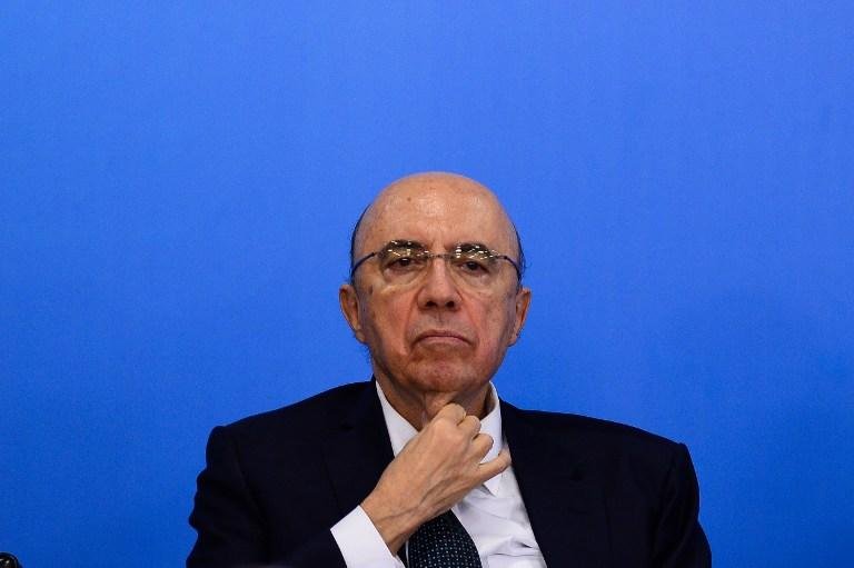Minist&eacute;rio da Fazenda quer acabar com o abono salarial
