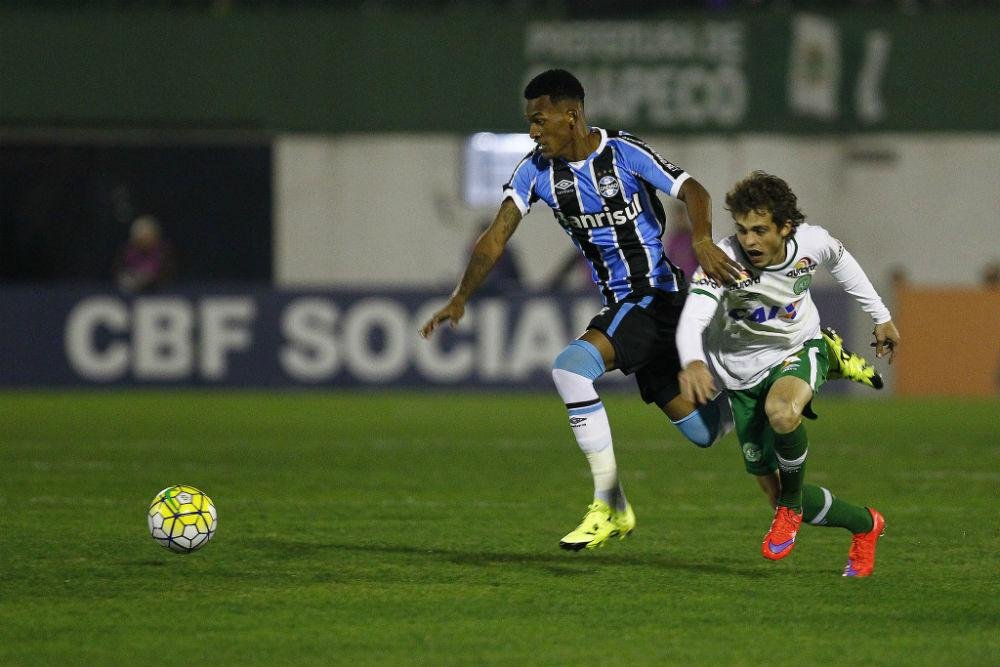 Gr&ecirc;mio empatou em 3 a 3 com a Chapecoense