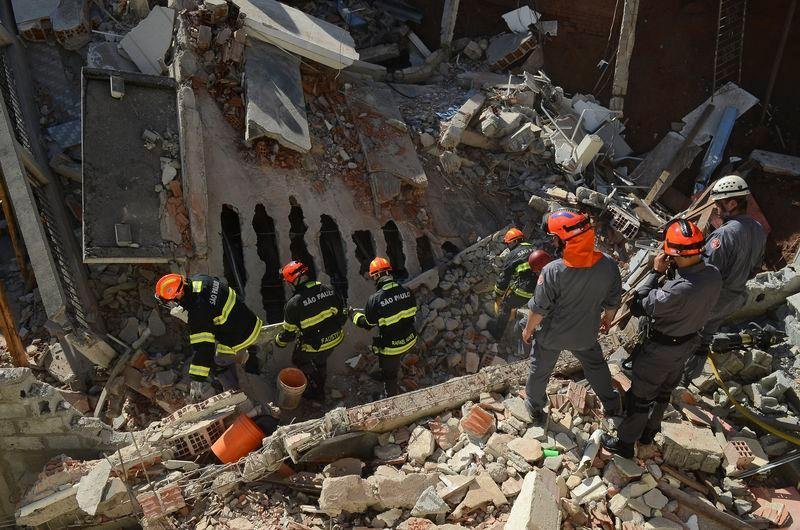 Corpo da &uacute;ltima v&iacute;tima de soterramento em Diadema &eacute; encontrado