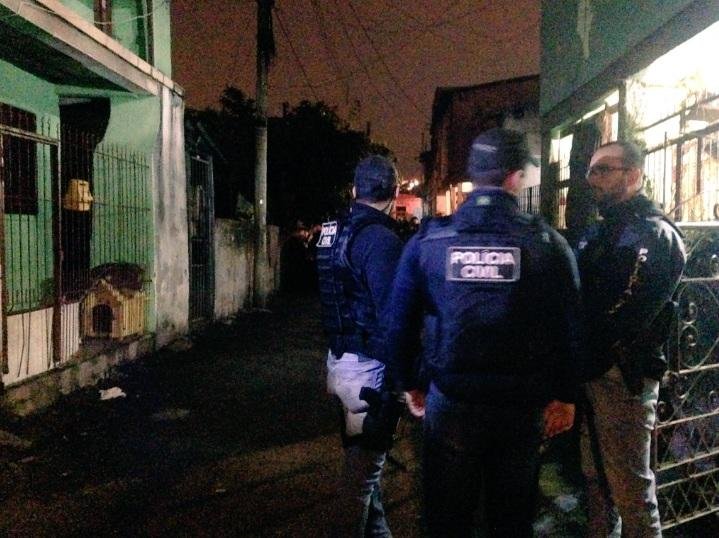 Denarc deflagra opera&ccedil;&atilde;o contra tr&aacute;fico de drogas em Porto Alegre 