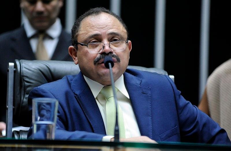 Maranh&atilde;o disse a deputados que perdeu a confian&ccedil;a at&eacute; nos interlocutores de seu partido 