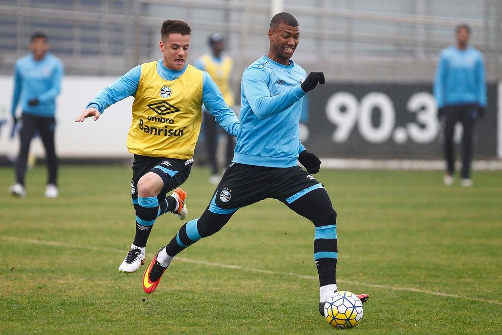Ramiro volta ao time depois de cumprir suspens&atilde;o 