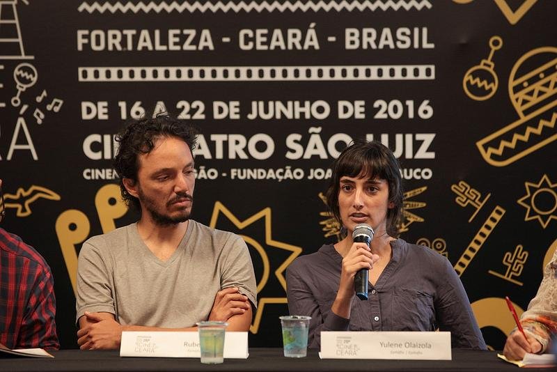 Os diretores Yulene Olaizola e Rub&eacute;n Imaz, de Epit&aacute;fio, concederam entrevista coletiva neste s&aacute;bado no Cine Cear&aacute; 2016 