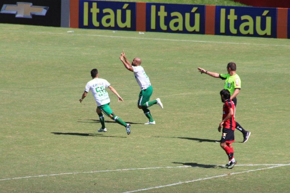 Chapecoense bateu o Vit&oacute;ria em Salvador