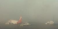 No domingo, mais de 80 voos sofreram problemas pela neblina
