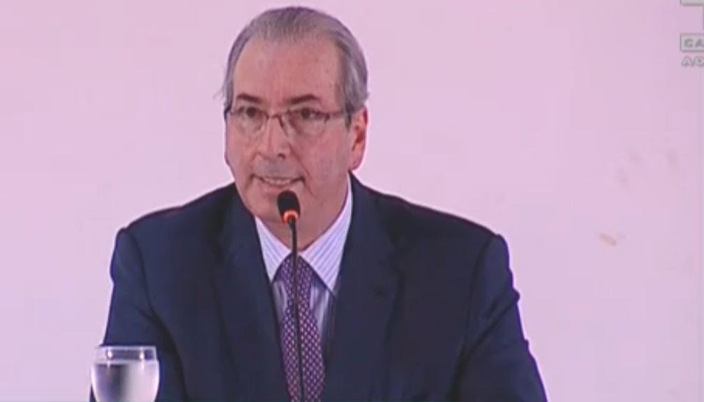 Cunha diz que est&aacute; tendo direito de defesa cerceado	