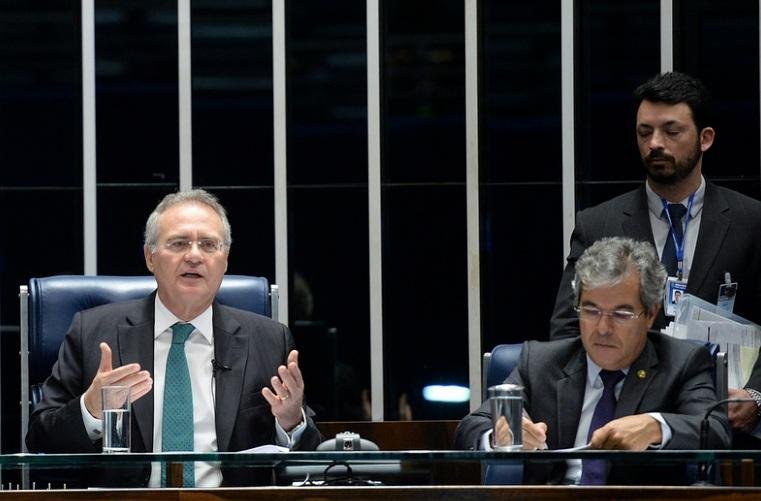 Renan Calheiros disse que o chefe do Minist&eacute;rio P&uacute;blico &ldquo;extrapolou&rdquo; os limites ao pedir a sua pris&atilde;o 