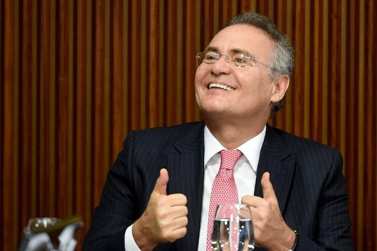 Presidente do Senado &eacute; acusado de crimes de peculato, falsidade ideol&oacute;gica e uso de documento falso