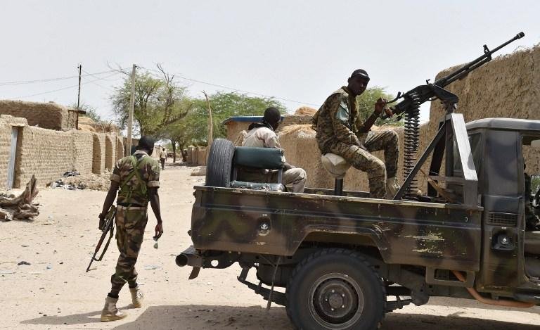 Soldados nigerianos libertam 5 mil ref&eacute;ns do Boko Haram
