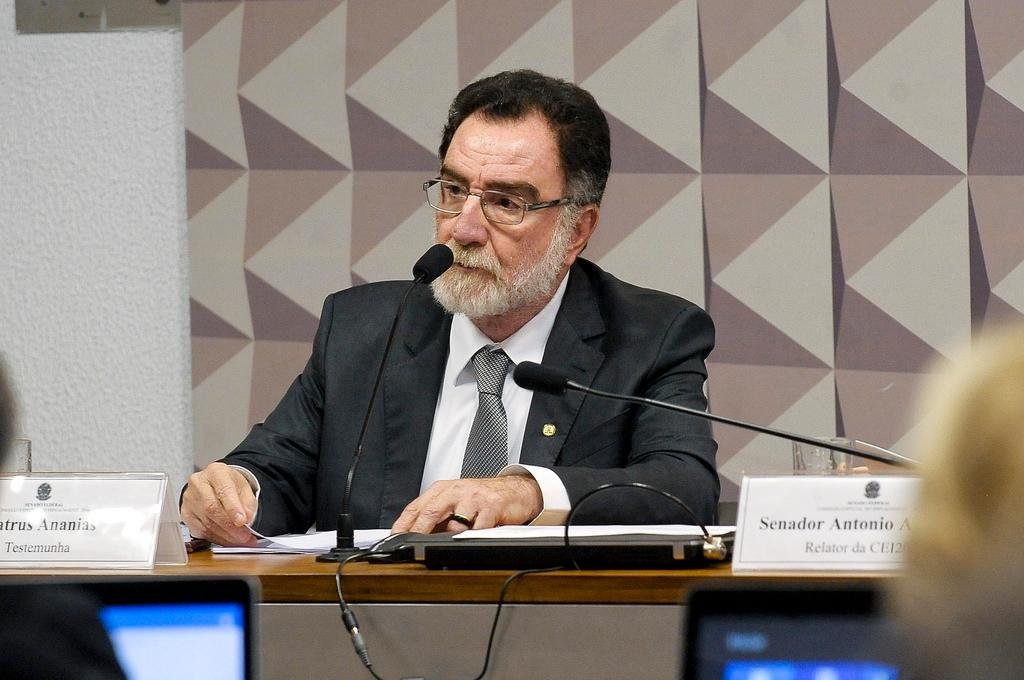 Ex-ministro do Desenvolvimento Agr&aacute;rio, Patrus Ananias, foi testemunha de defesa da presidente afastada Dilma Rousesse na oitiva desta segunda
