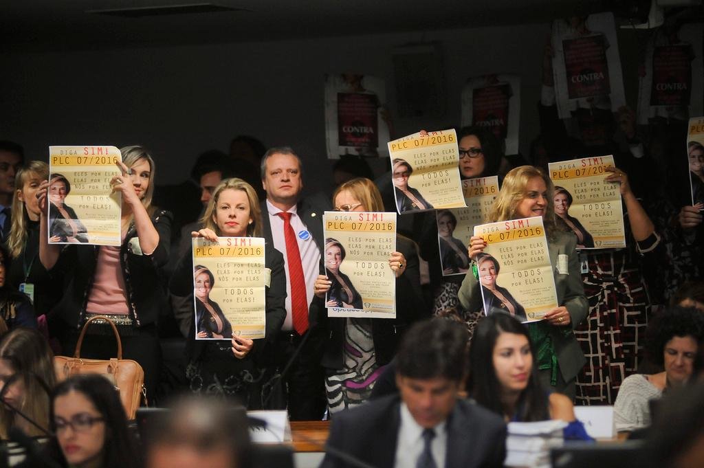 Texto aprovado na CCJ nesta quarta-feira