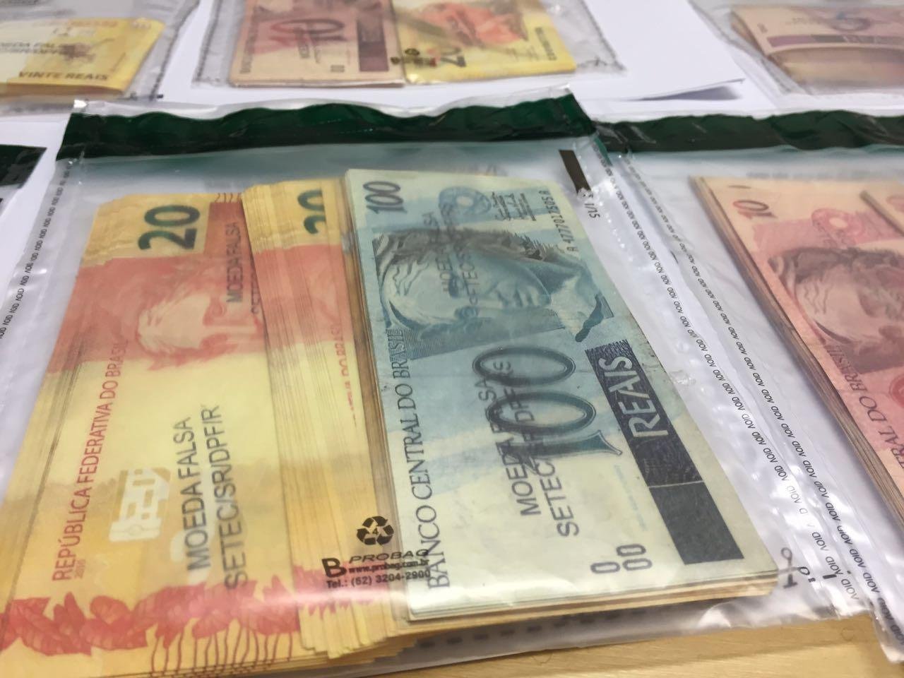 Opera&ccedil;&atilde;o da PF apreende mais de R$ 20 mil em notas falsas