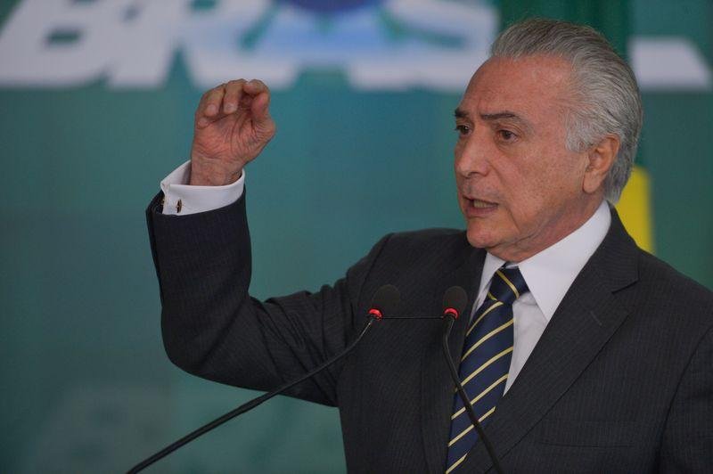 Temer diz a empres&aacute;rios que vai trazer o Pa&iacute;s para a realidade