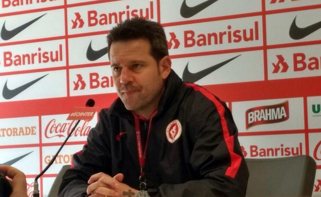 Argel elogiou Gr&ecirc;mio antes do Gre-Nal