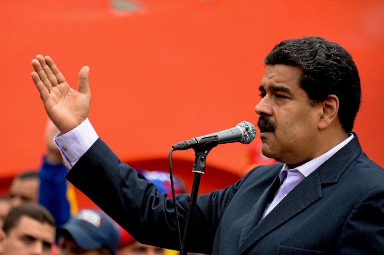 Maduro informou que cortes terminar&atilde;o na segunda-feira e em 24 horas energia ser&aacute; normalizada