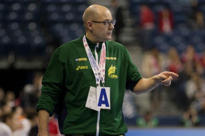 Sem surpresas, Soubak anuncia convoca&ccedil;&atilde;o do handebol feminino para Rio 2016