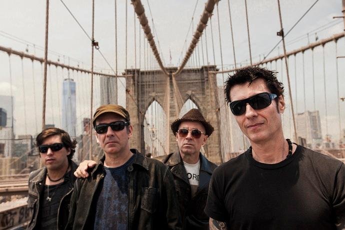 Capital Inicial traz turn&ecirc; "Ac&uacute;stico NYC" ao RS