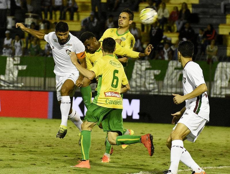Placar de 1 a 1 d&aacute; vantagem do saldo qualificado para clube ga&uacute;cho definir avan&ccedil;o em casa