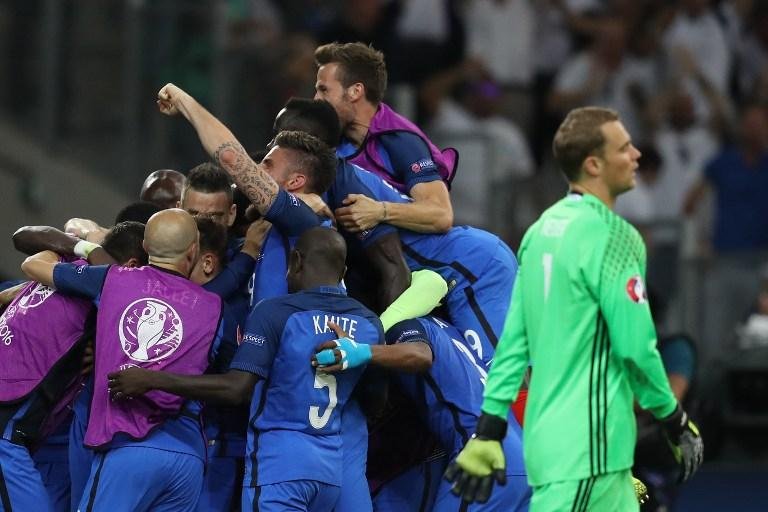 Griezmann venceu Neuer duas vezes e classificou a Fran&ccedil;a &agrave; final