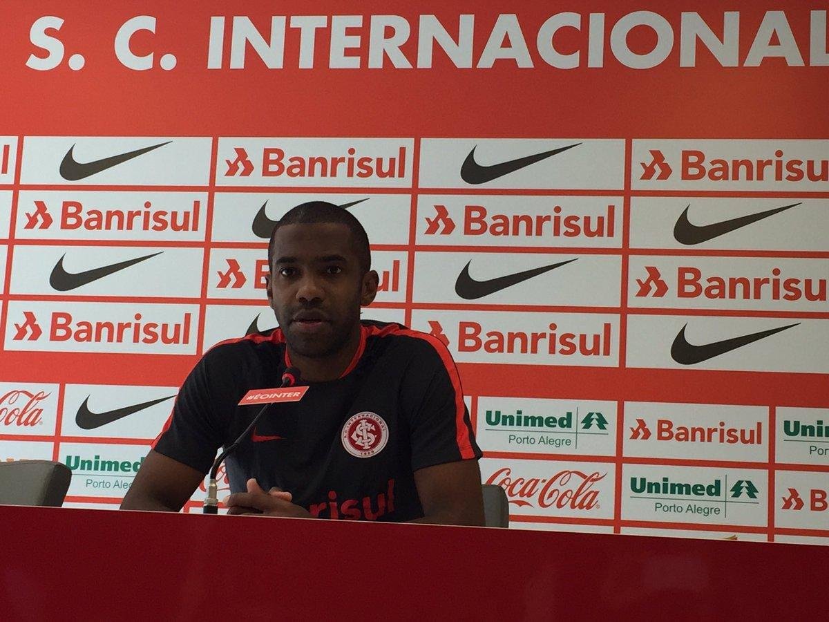 Fabinho defendeu mudan&ccedil;as na escala&ccedil;&atilde;o do Inter