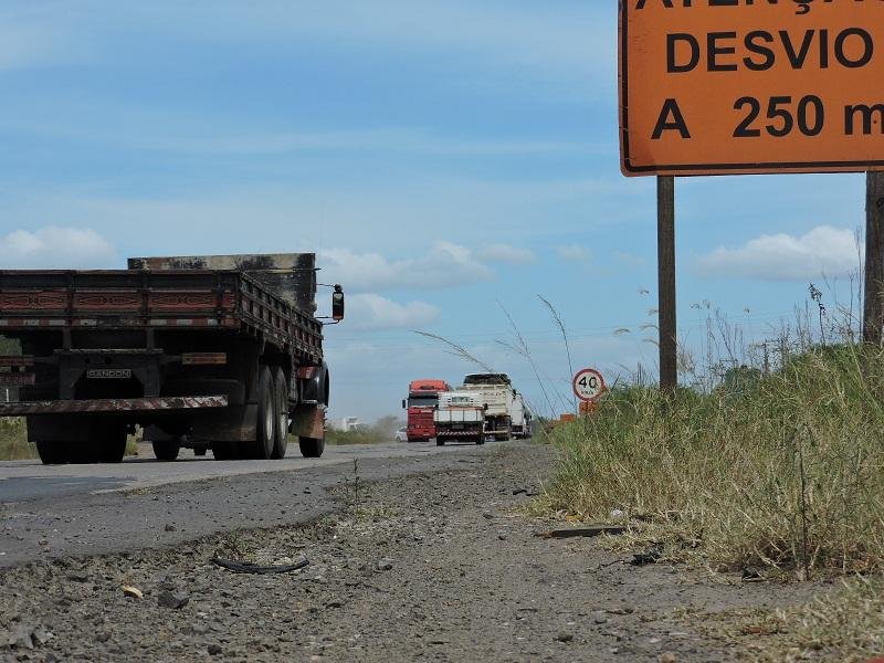 Pelo menos 49% dos trabalhos j&aacute; foram executados na rodovia, de acordo com a Secretaria de Transportes 
