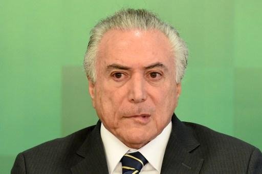 Interino afirmou estar cumprindo compromissos deixados em aberto por "governo anterior"