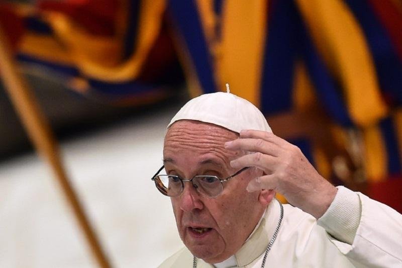 Papa quer mais transpar&ecirc;ncia nas finan&ccedil;as do Vaticano ap&oacute;s esc&acirc;ndalo