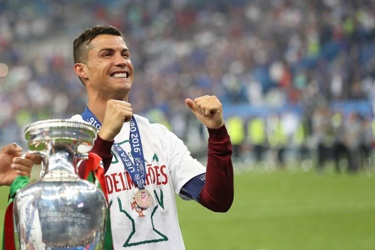 Cristiano Ronaldo praticamente n&atilde;o jogou a final por ter sofrido uma les&atilde;o no joelho no in&iacute;cio da partida 