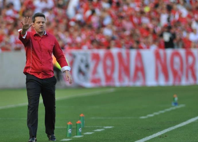 Argel foi o quinto t&eacute;cnico campe&atilde;o ga&uacute;cho demitido pelo Inter nos &uacute;ltimos seis anos