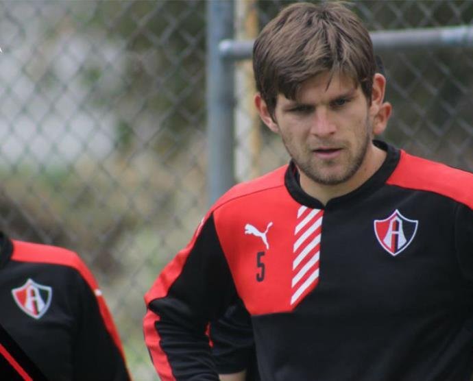 Kannemann tem pressa para chegar a um acordo com Gr&ecirc;mio