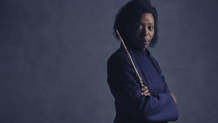 Atriz Noma Dumezweni vive Hermione Granger no espet&aacute;culo