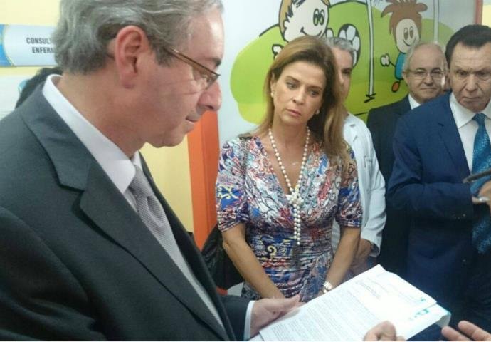 Cl&aacute;udia Cruz &eacute; r&eacute;u na Lava Jato pelos crimes de lavagem de dinheiro e evas&atilde;o de divisas