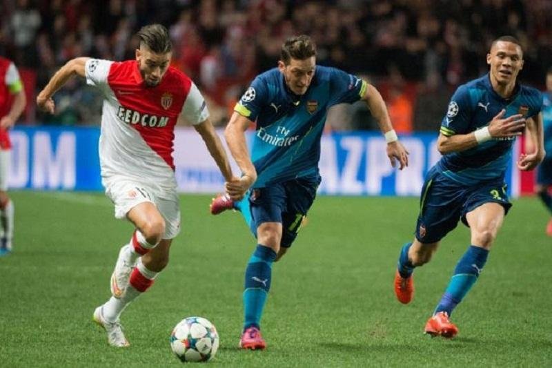 Sorteio define choque entre Monaco e Fenerbah&ccedil;e na pr&eacute;-Champions