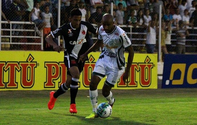 Time segue na lideran&ccedil;a isolada da competi&ccedil;&atilde;o