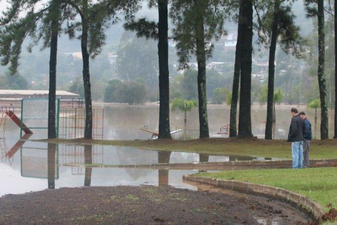 Rio Taquari estabilizou e est&aacute; no n&iacute;vel considerado normal, segundo Defesa Civil 