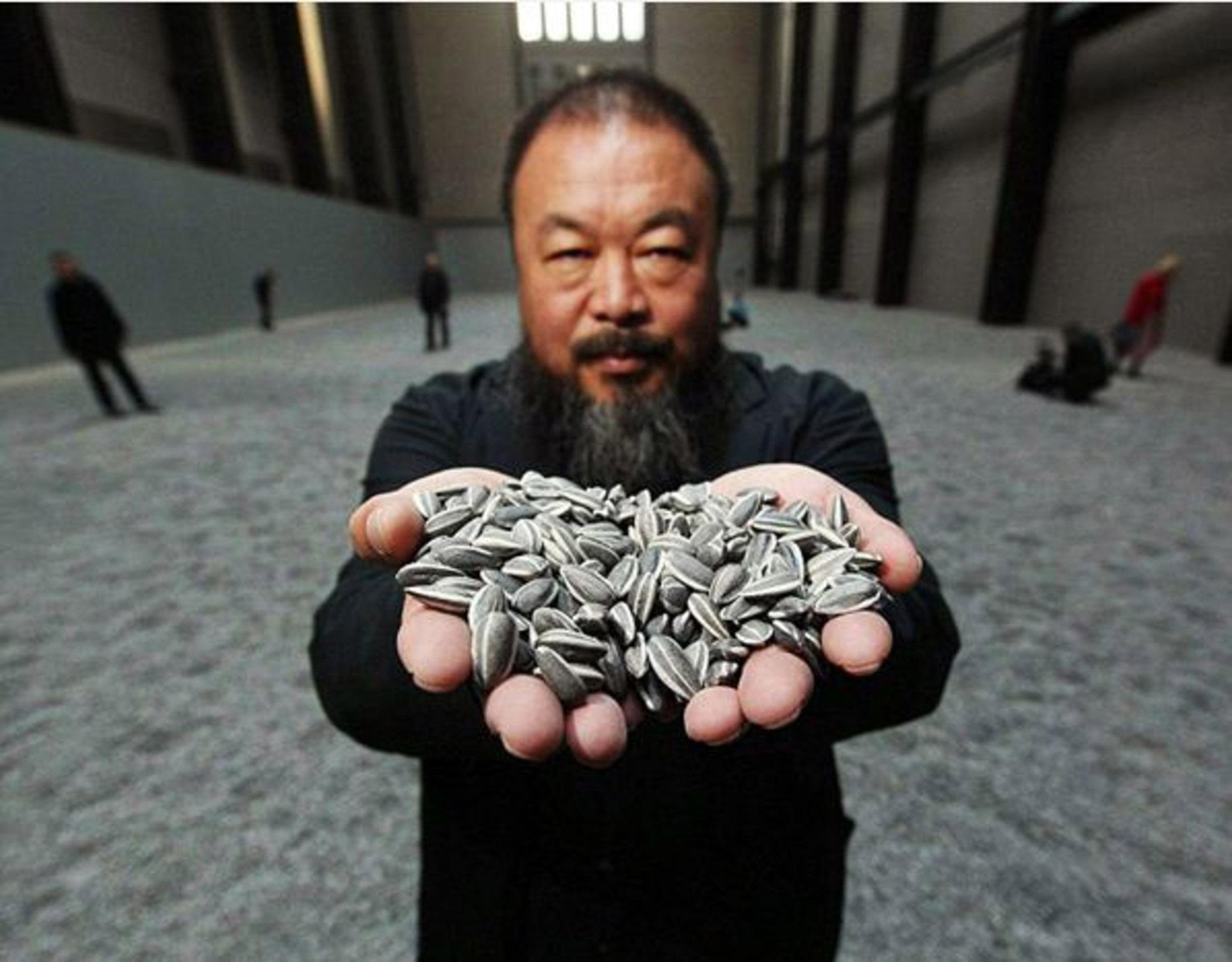 Ai Weiwei foi preso em 2011 pelas autoridades chinesas e at&eacute; hoje n&atilde;o pode deixar o territ&oacute;rio nacional
