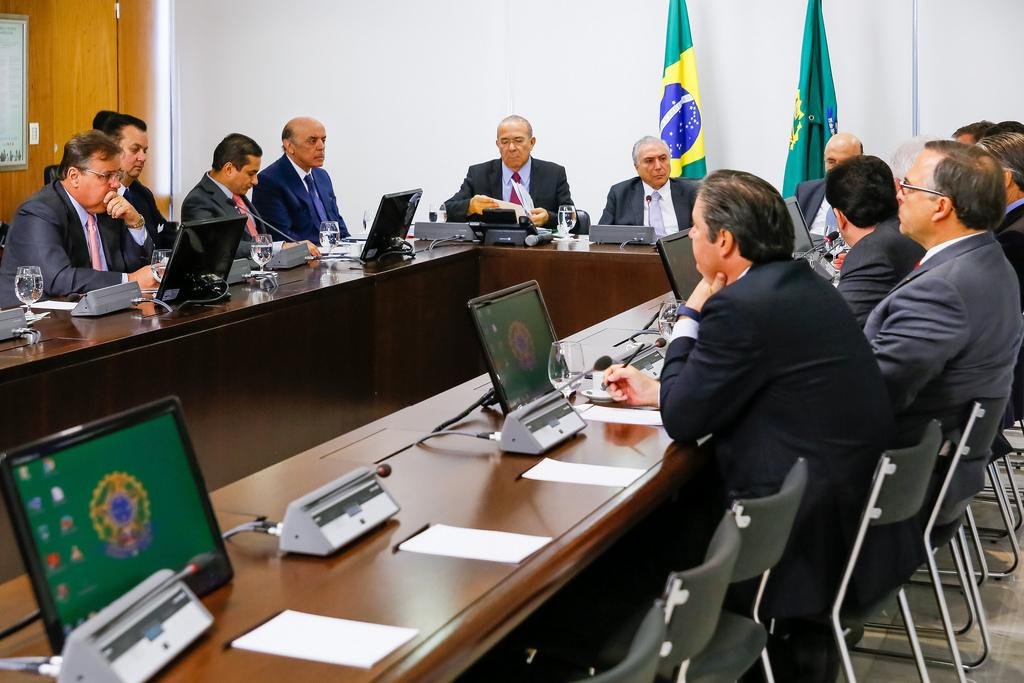 Michel Temer garantiu que ir&aacute; enfrentar manifesta&ccedil;&otilde;es contra as reformas da previd&ecirc;ncia e das leis trabalhistas