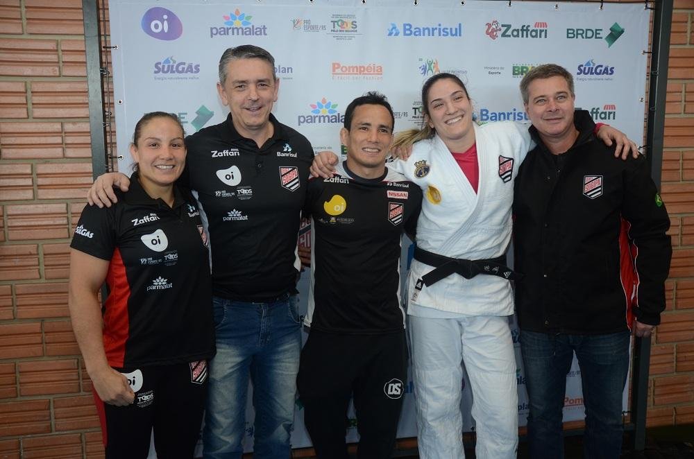 Maria Portela, Felipe Kitadai e Mayra Aguiar, da Oi/Sogipa, disputam Olimp&iacute;ada