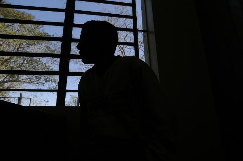 Local abriga o triplo da capacidade e enfrenta conflitos generalizados 