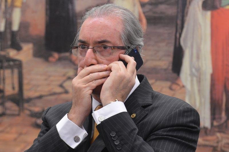 Ex-presidente da C&acirc;mara responde por suposto recebimento de US$ 5 milh&otilde;es em propina