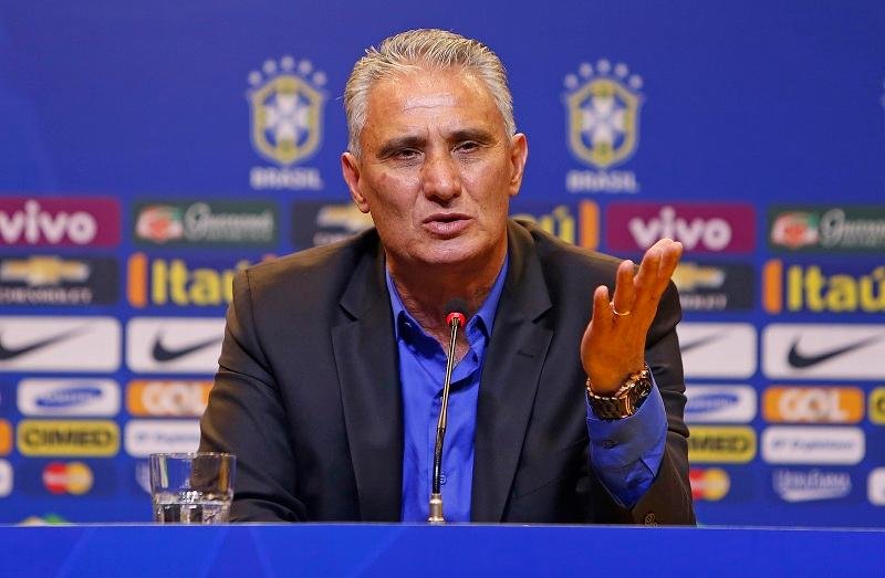 T&eacute;cnico da sele&ccedil;&atilde;o principal acompanhou treino da equipe ol&iacute;mpica 