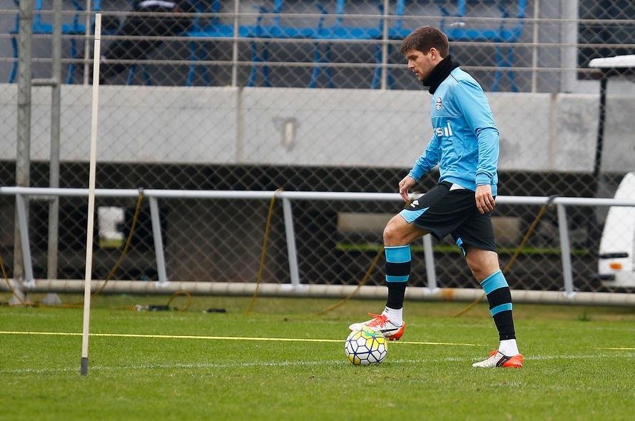 Walter Kannemann &eacute; inscrito no BID e fica &agrave; disposi&ccedil;&atilde;o do Gr&ecirc;mio  