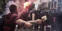 Mudanças provocaram manifestações violentas na França