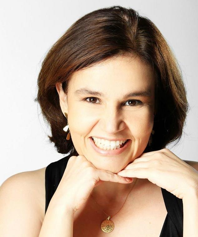 Cl&aacute;udia Rodrigues sofre tentativa de assalto em Curitiba