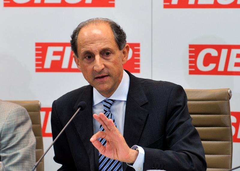 Presidente da Fiesp defende Temer sobre reajuste para funcionalismo 